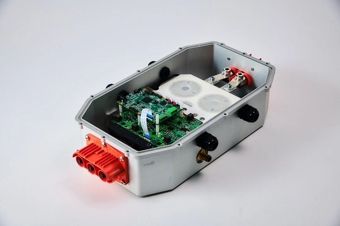 High-Efficiency Silicon Carbide Module Verification Platform